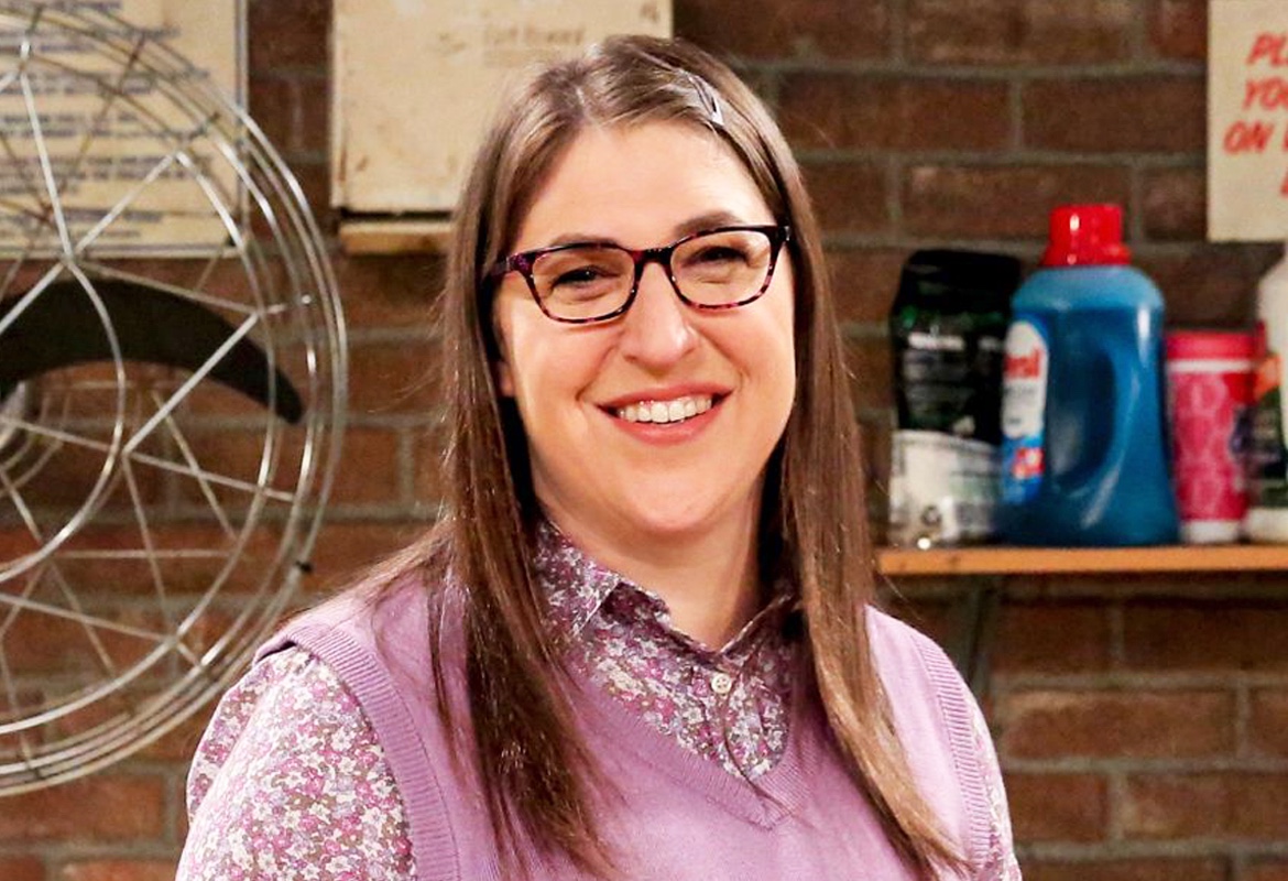 Mayim Bialik, Amy Farrah Fowler - The Big Bang Theory. AWARD 2020